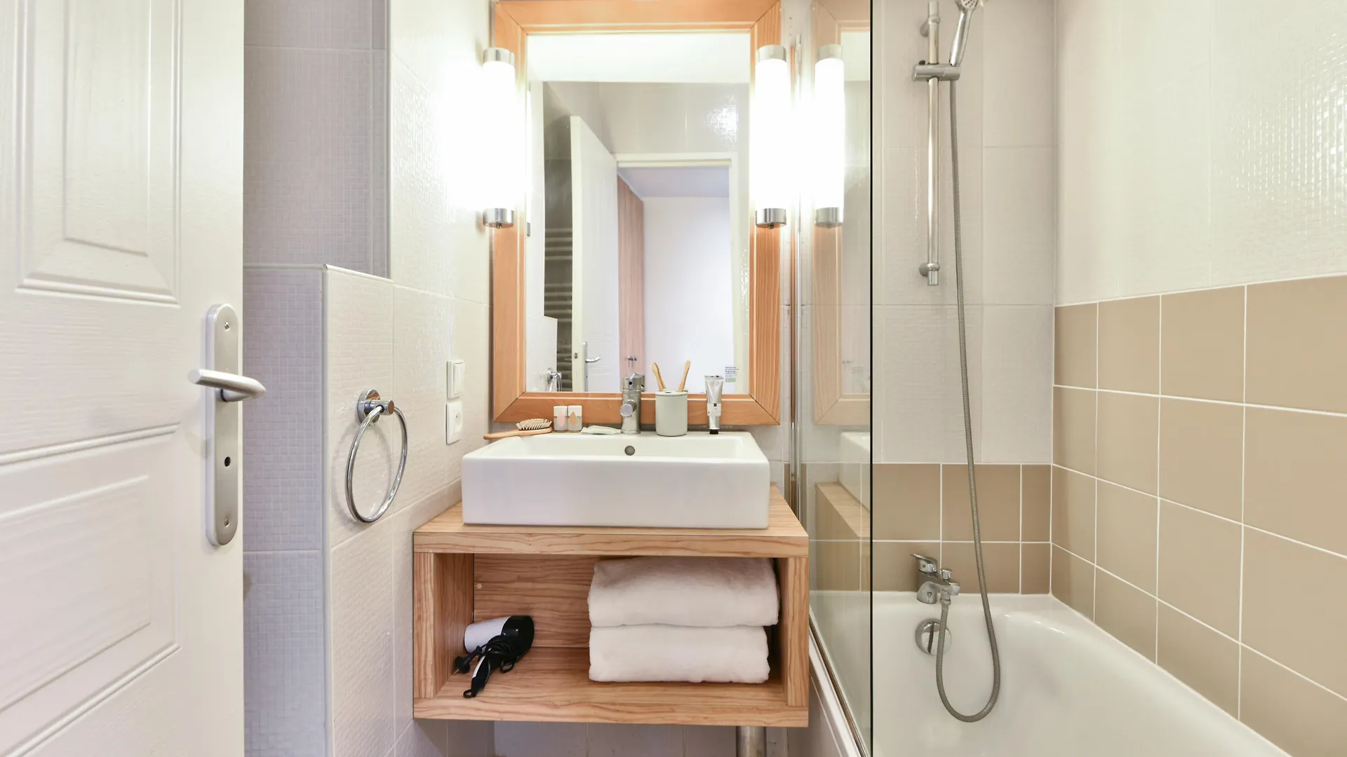 Residence Pierre & Vacances Premium Port Prestige 앙티브 4*,