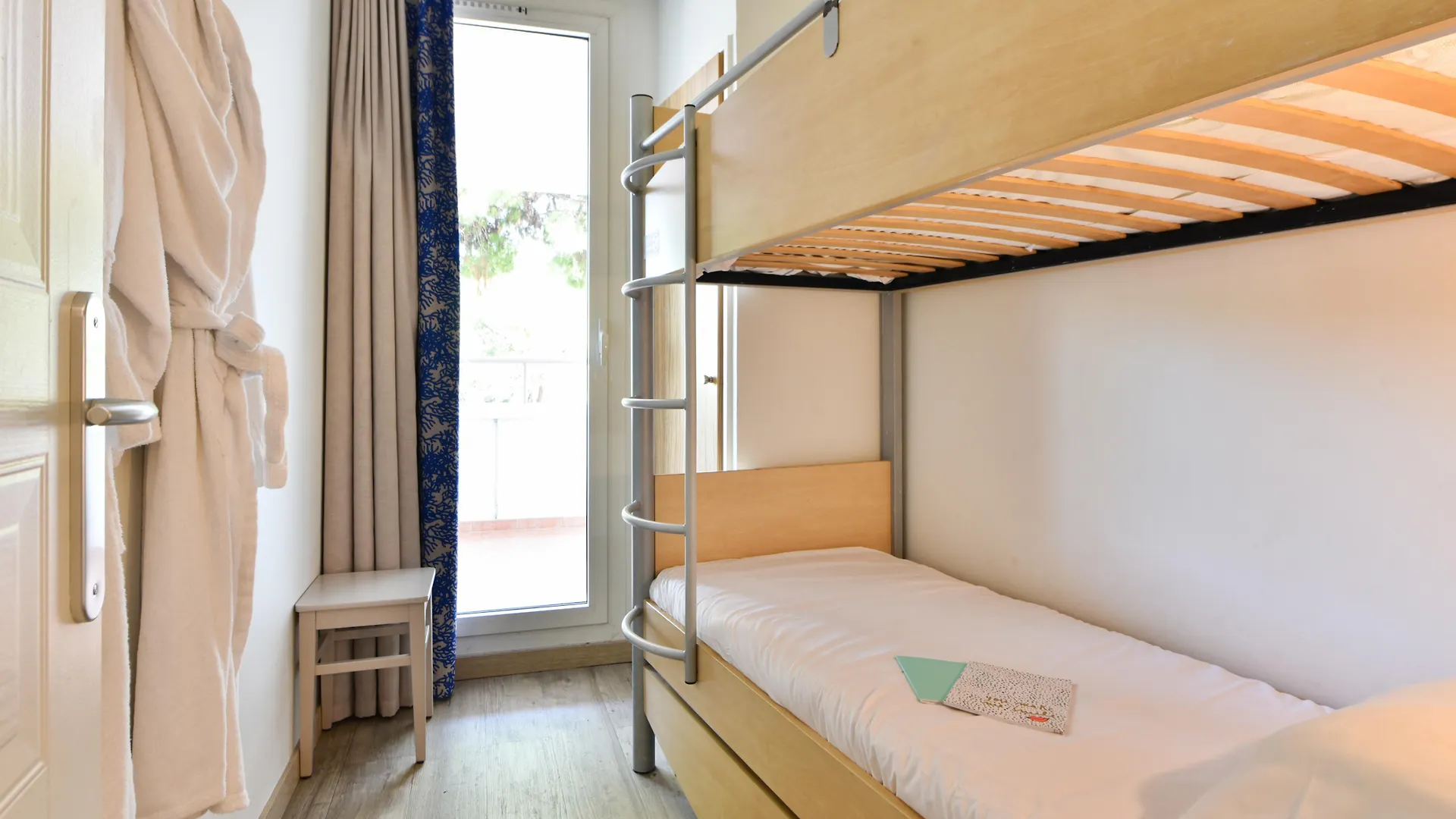 Residence Pierre & Vacances Premium Port Prestige Αντίμπ 4*,  Γαλλία