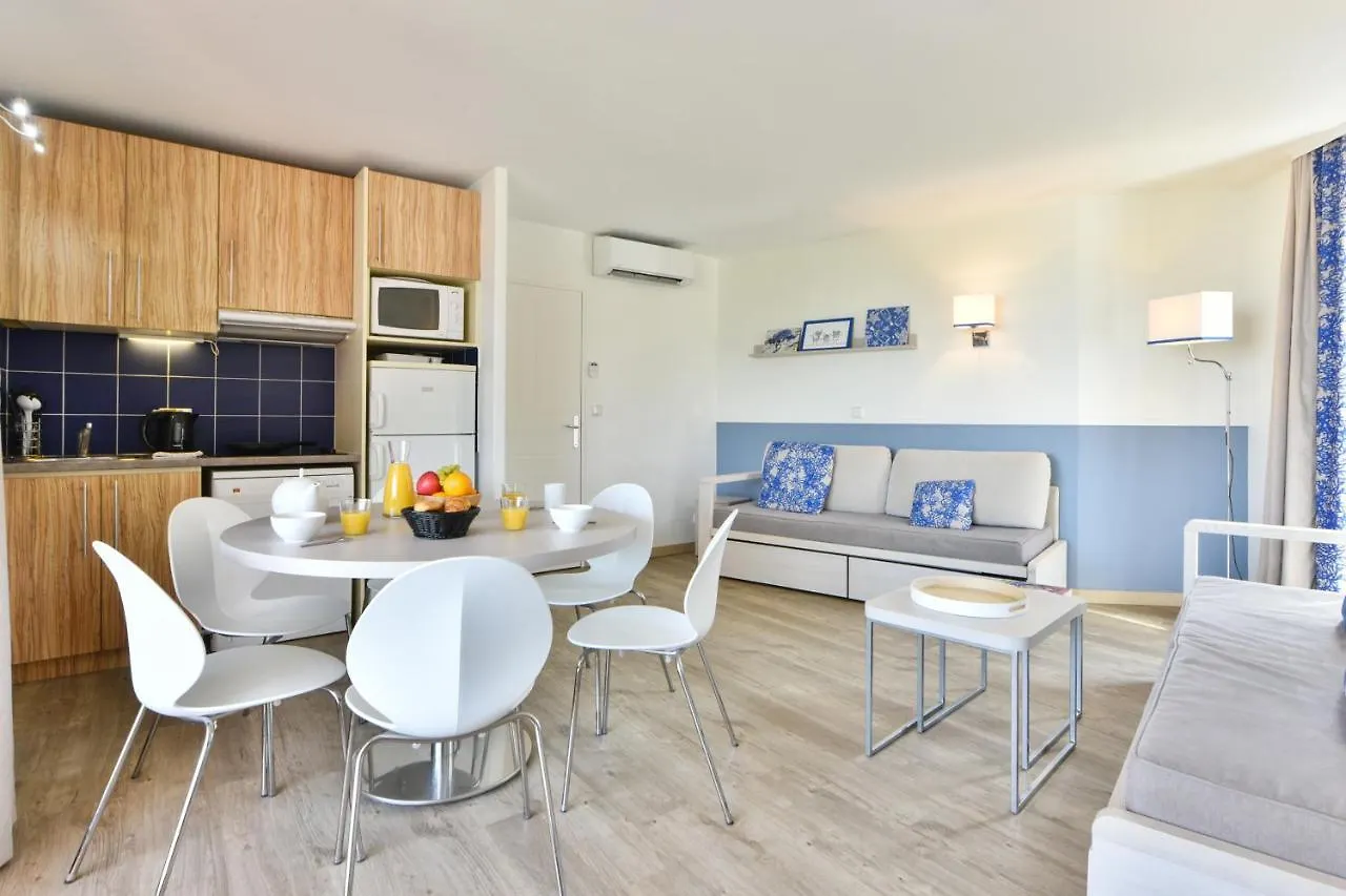 Residence Pierre & Vacances Premium Port Prestige Antibes 4*,  Frankrike