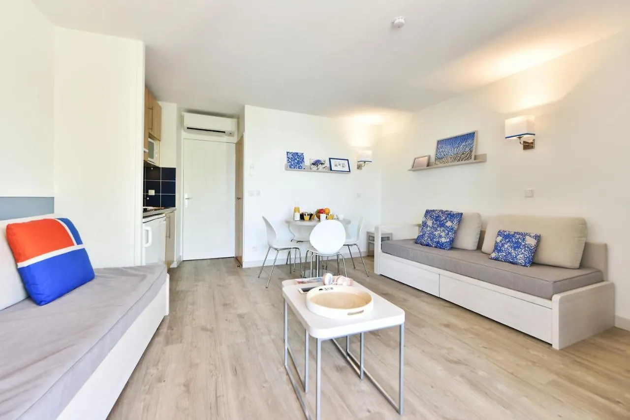 Residence Pierre & Vacances Premium Port Prestige Αντίμπ